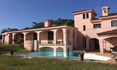 Casa en Solanas sobre el Mar