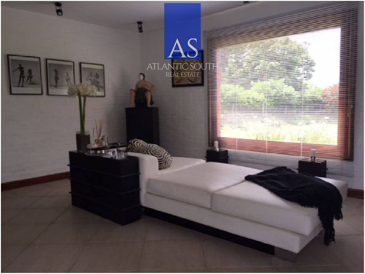 Casa ID.3916 - Casa en Venta, Mansa, Punta del Este, 3 Dormitorios.