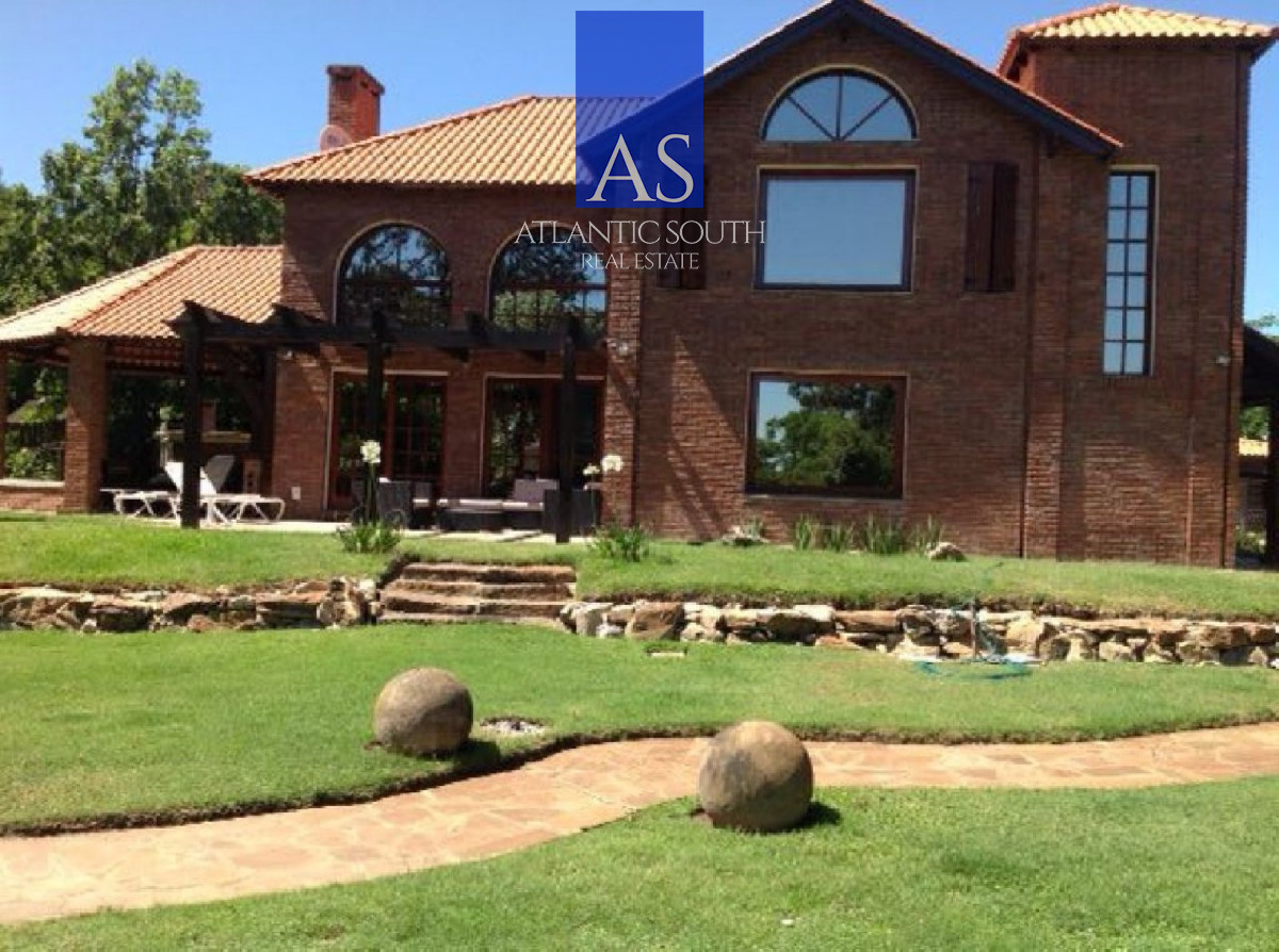 Casa ID.3916 - Casa en Venta, Mansa, Punta del Este, 3 Dormitorios.