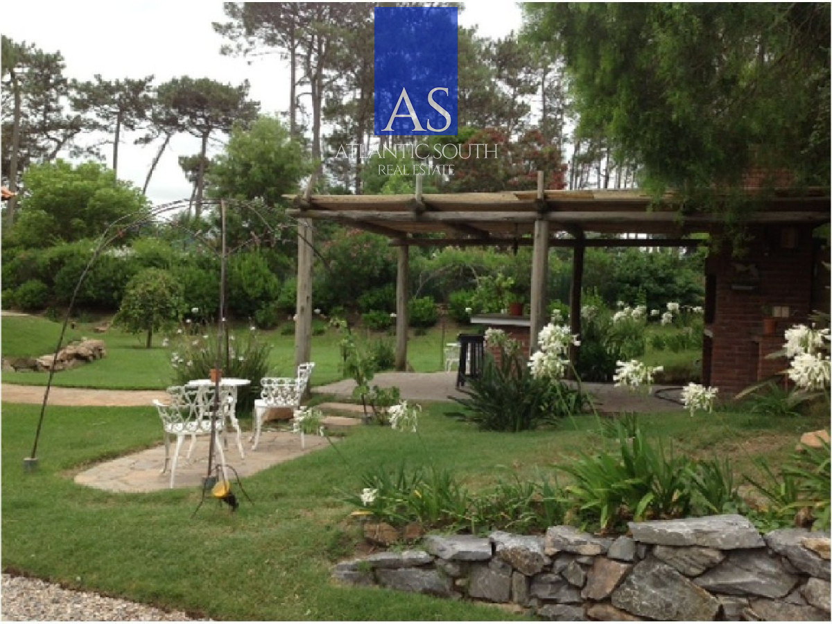 Casa ID.3916 - Casa en Venta, Mansa, Punta del Este, 3 Dormitorios.