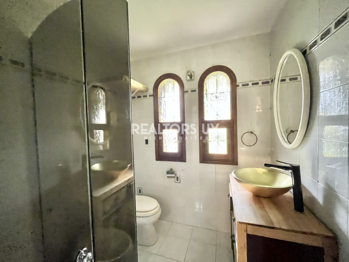 Casa ID.81 - Casa en Venta de Tres Dormitorios en Jardines de Córdoba 