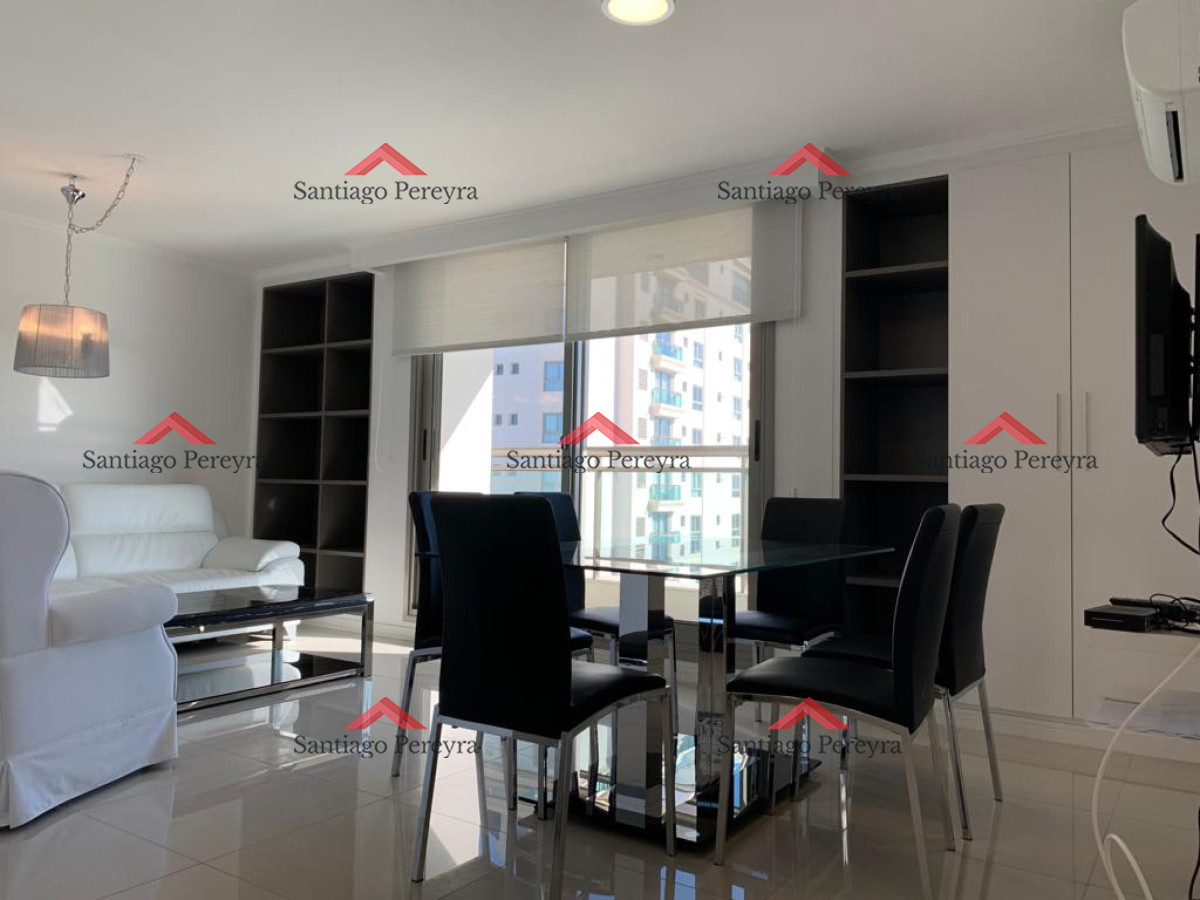 Apartamento ID.6815 - Excelente Apartamento de Dos Dormitorios con Vista al Mar - Punta del Este
