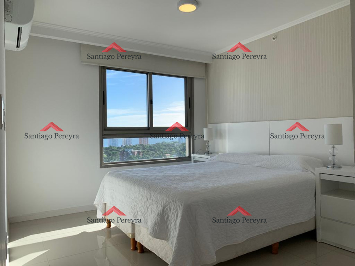 Apartamento ID.6815 - Excelente Apartamento de Dos Dormitorios con Vista al Mar - Punta del Este