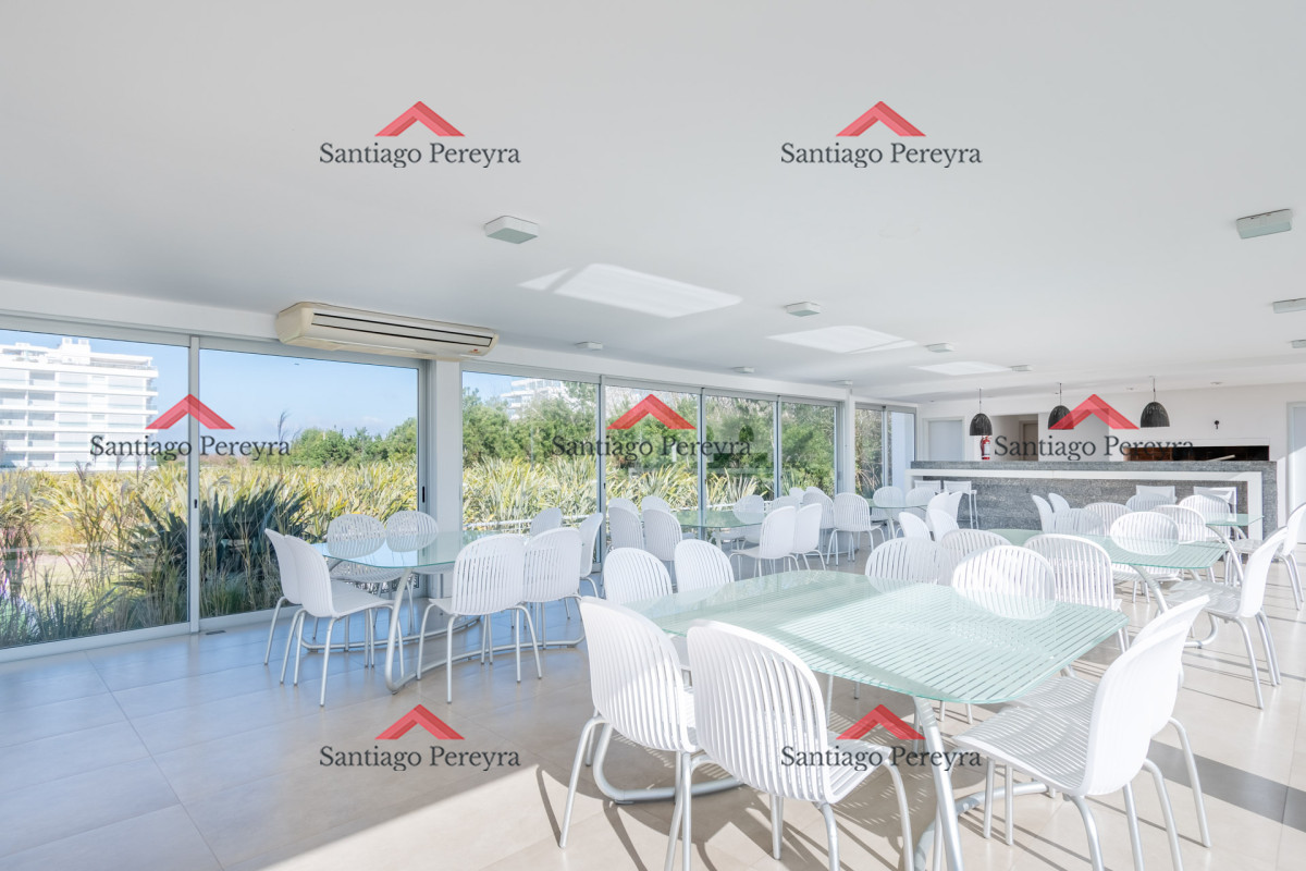 Apartamento ID.8871 - Apartamento en Playa Brava 