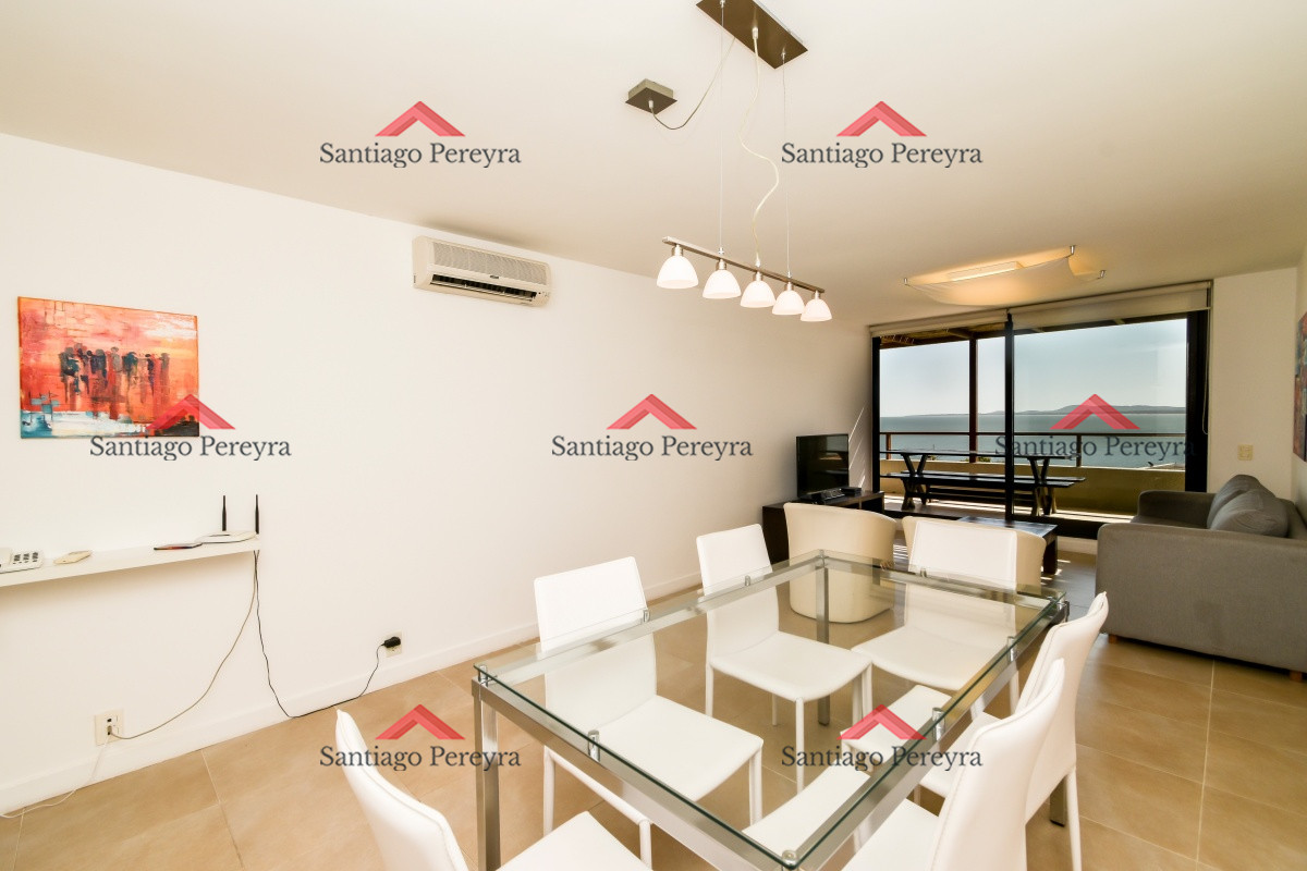 Apartamento ID.12763 - Venta y alquiler temporario de Apartamento esquinero en Complejo Quartier Punta Ballena