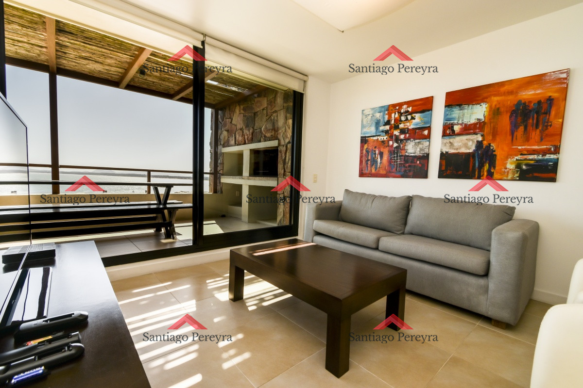 Apartamento ID.12763 - Venta y alquiler temporario de Apartamento esquinero en Complejo Quartier Punta Ballena