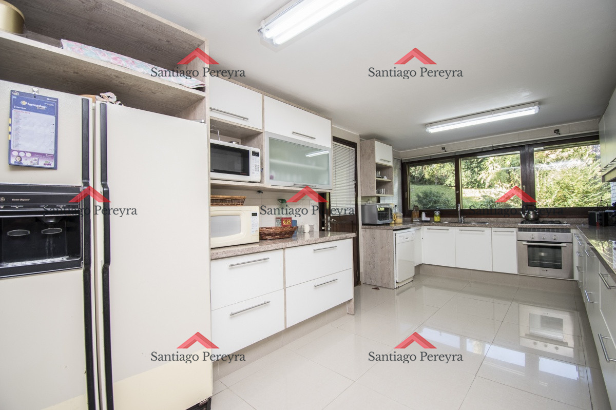 Casa ID.5442 - Excelente casa en Venta en parada 15 de la Mansa