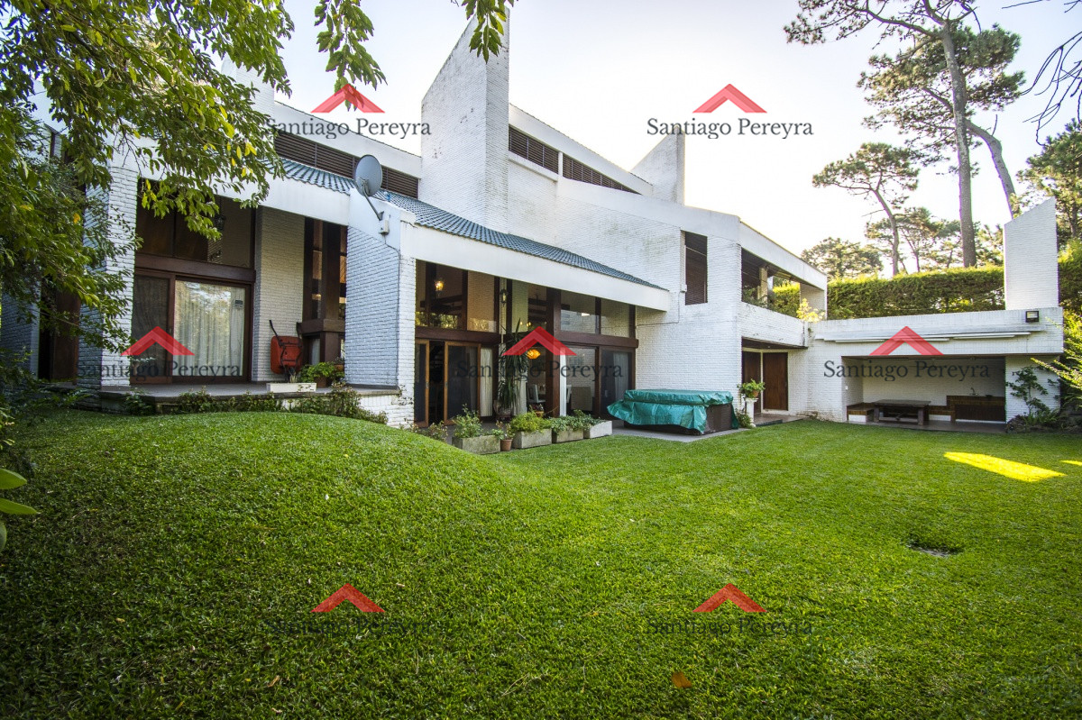 Casa ID.5442 - Excelente casa en Venta en parada 15 de la Mansa