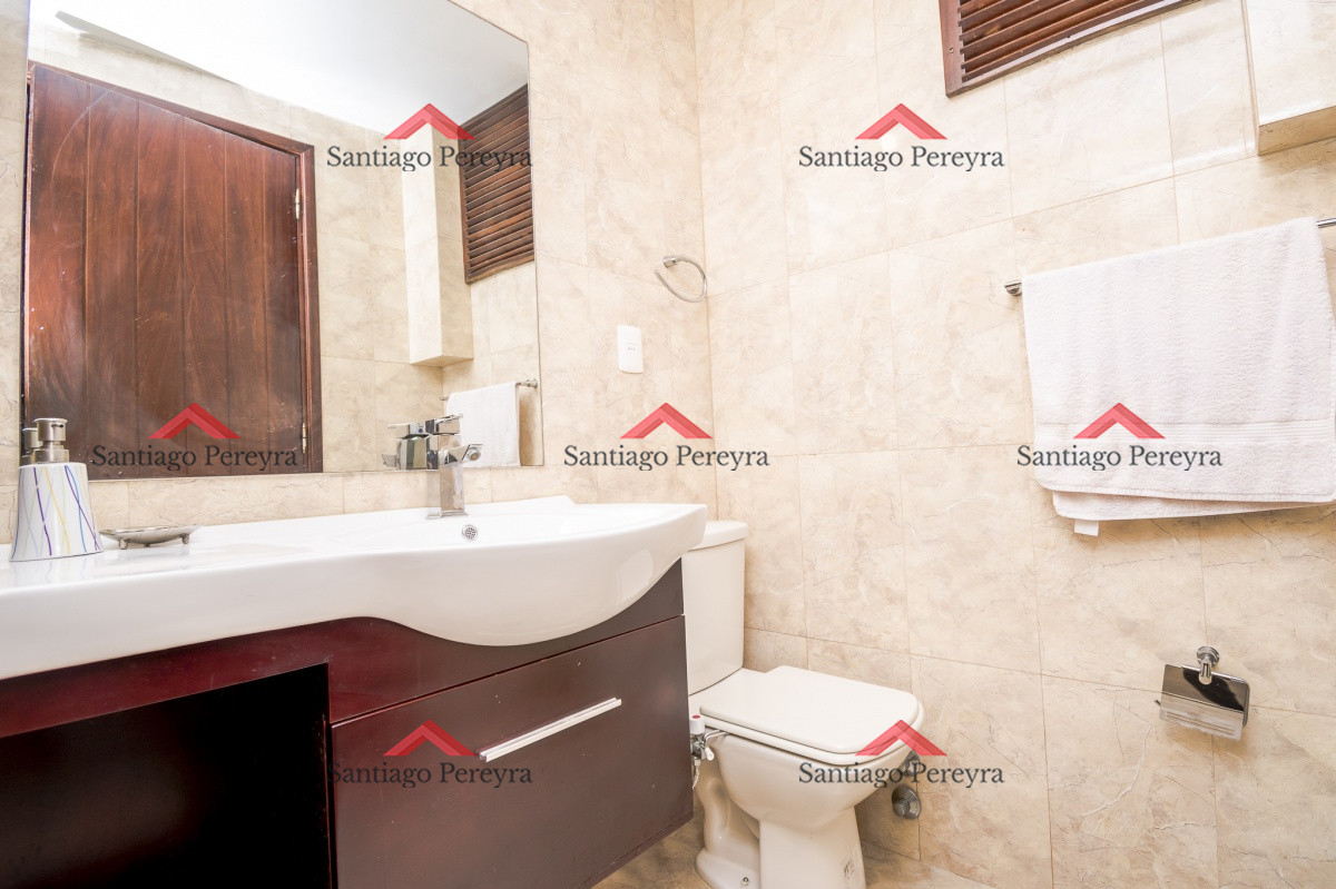 Casa ID.5442 - Excelente casa en Venta en parada 15 de la Mansa