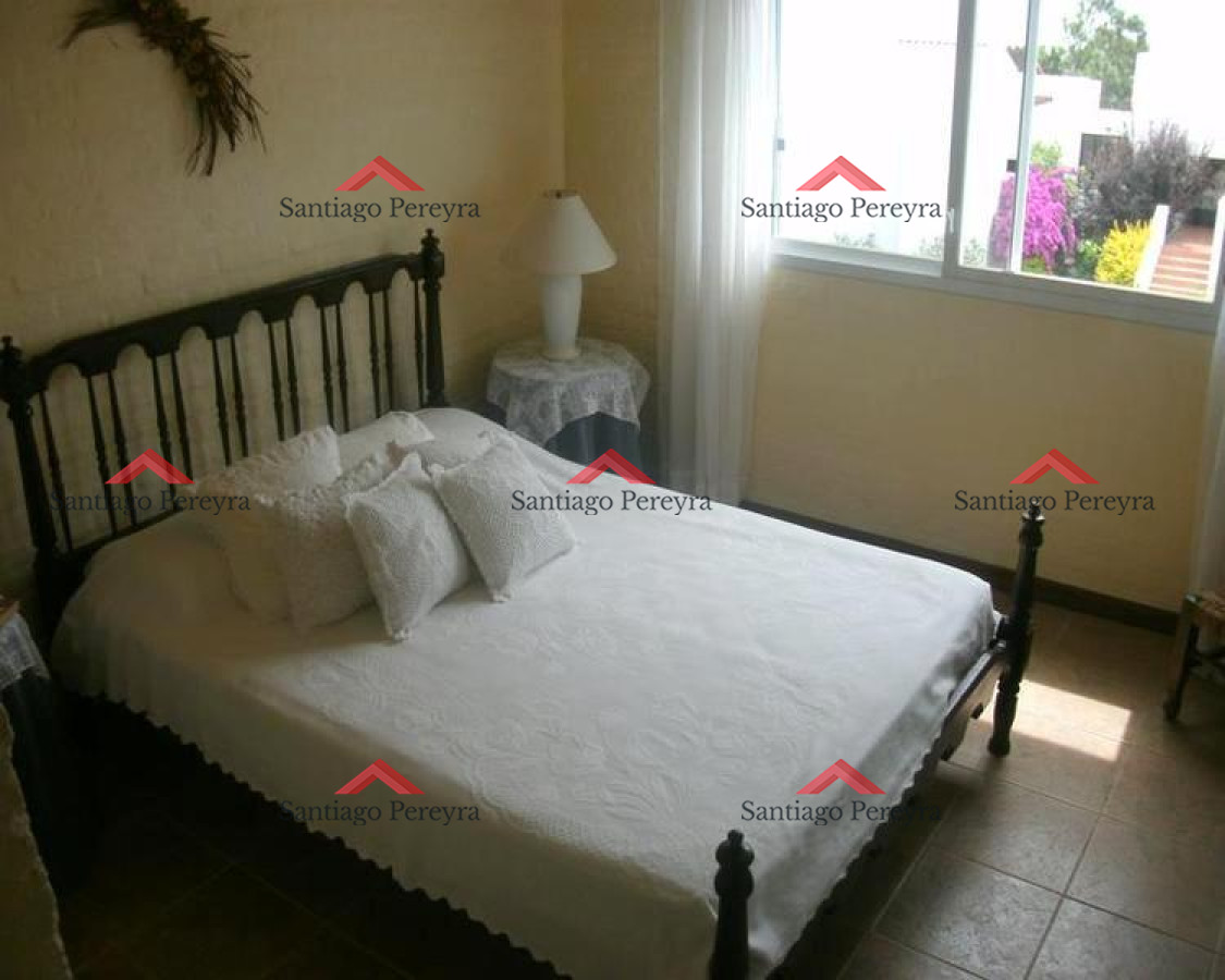 Casa ID.8497 - Punta Ballena Casa en Venta Cuatro Dormitorios