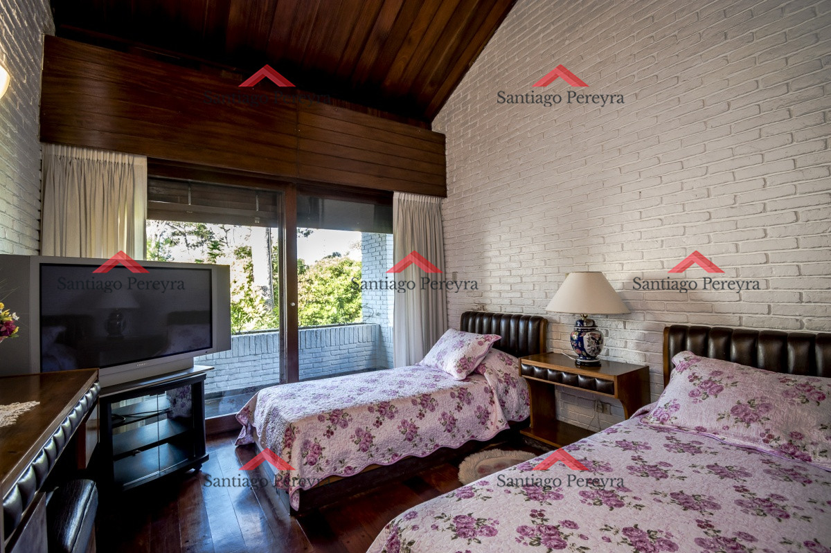 Casa ID.5442 - Excelente casa en Venta en parada 15 de la Mansa