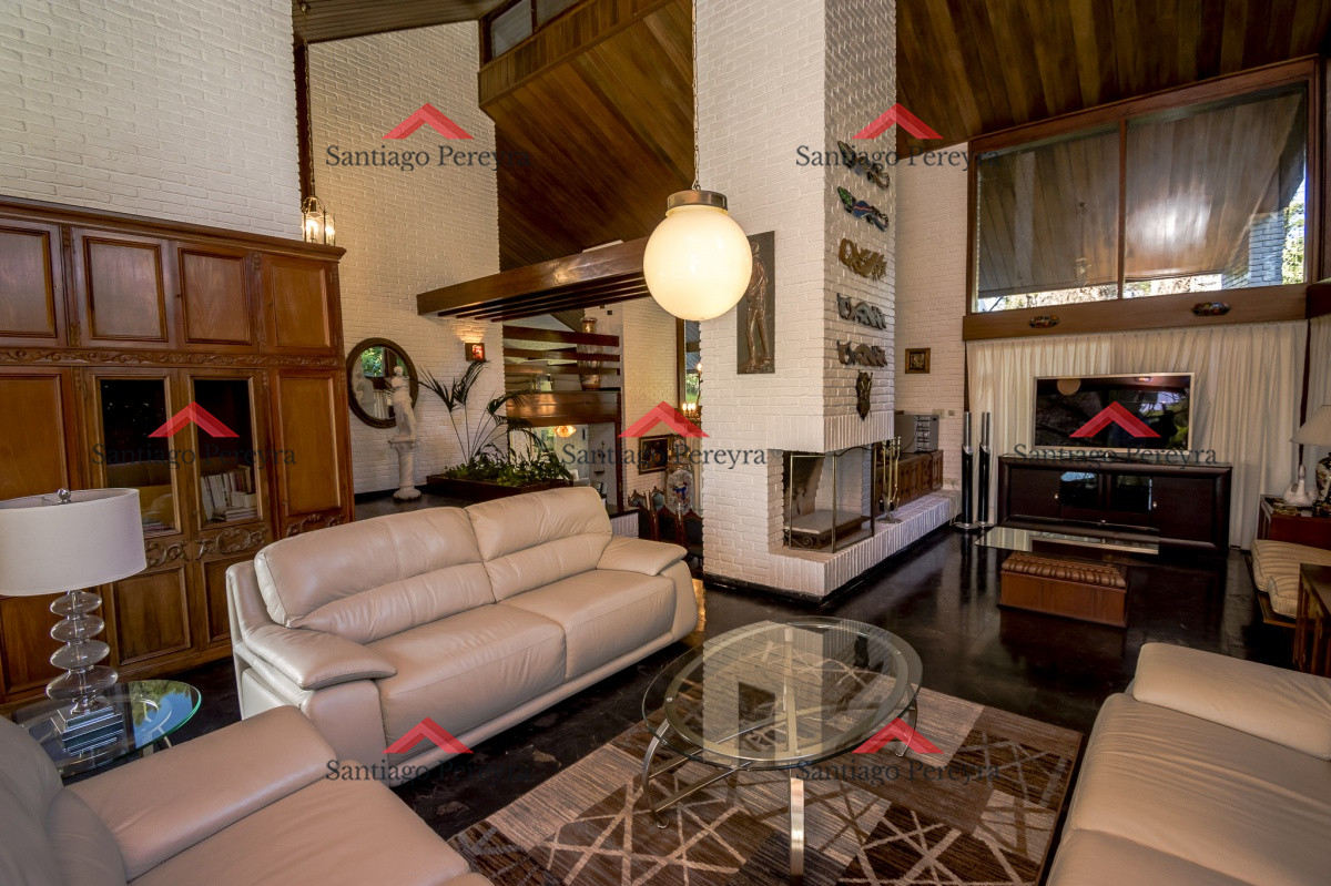 Casa ID.5442 - Excelente casa en Venta en parada 15 de la Mansa