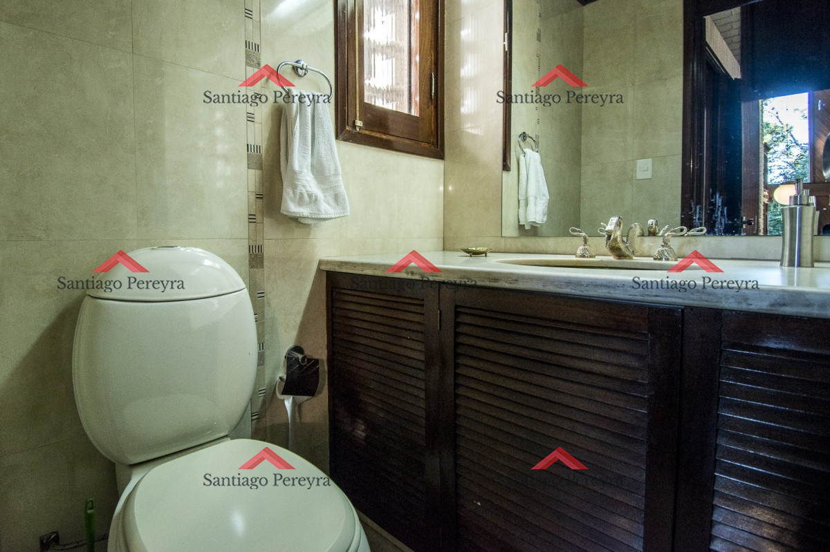 Casa ID.5442 - Excelente casa en Venta en parada 15 de la Mansa