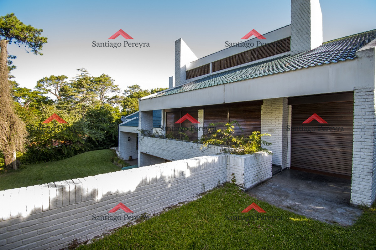 Casa ID.5442 - Excelente casa en Venta en parada 15 de la Mansa
