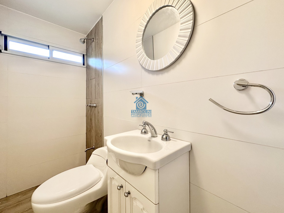 Casa ID.295 - Buena casa en San Rafael de Cuatro Dormitorios con Pisicina