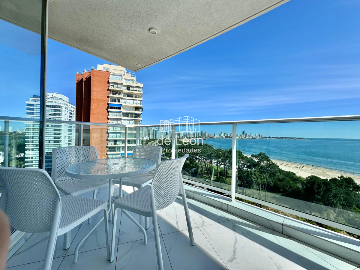 Apartamento ID.15276 - Paramount De Tres Dormitorios En Suites + Dependencia En Alquiler