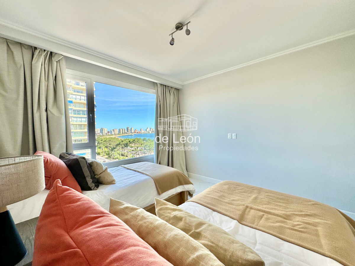 Apartamento ID.15276 - Paramount De Tres Dormitorios En Suites + Dependencia En Alquiler