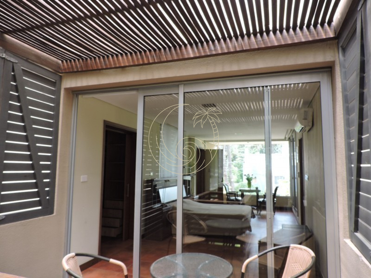 Casa ID.21092733 - Casa en Alquiler 5 dormitorios, Montoya, La Barra