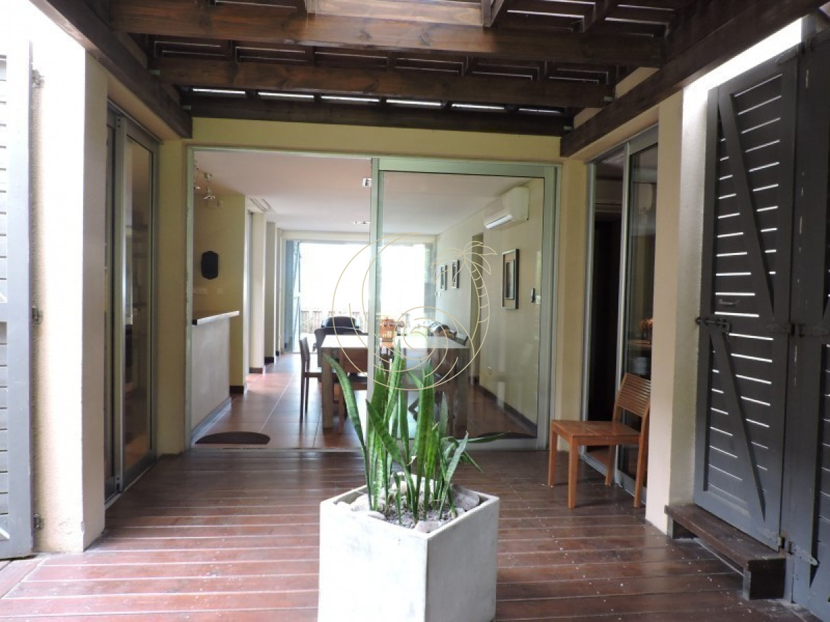 Casa ID.21092733 - Casa en Alquiler 5 dormitorios, Montoya, La Barra