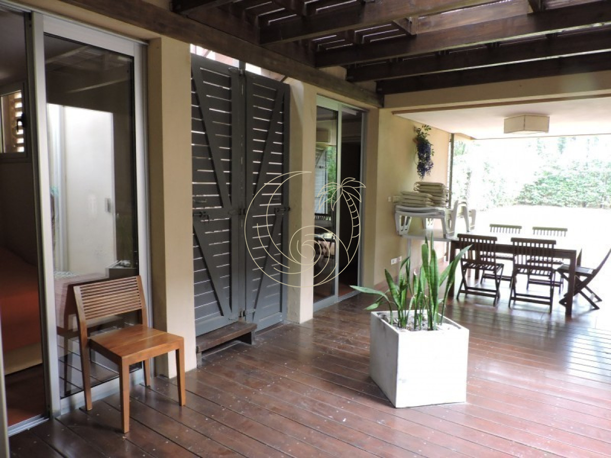 Casa ID.21092733 - Casa en Alquiler 5 dormitorios, Montoya, La Barra