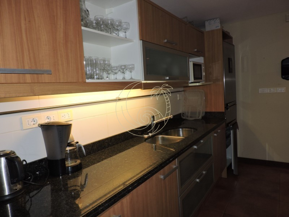 Casa ID.21092733 - Casa en Alquiler 5 dormitorios, Montoya, La Barra