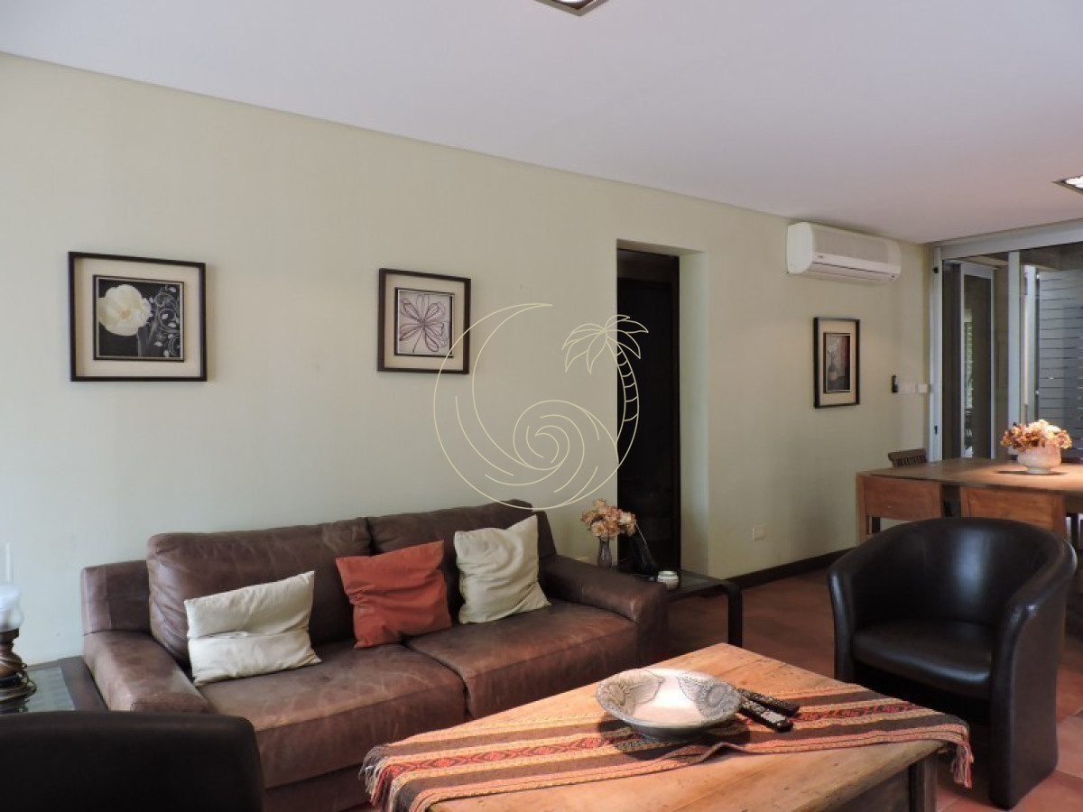 Casa ID.21092733 - Casa en Alquiler 5 dormitorios, Montoya, La Barra