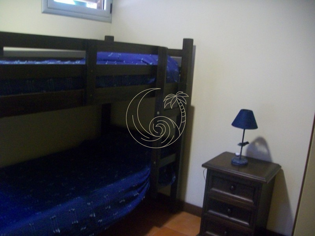 Casa ID.21092733 - Casa en Alquiler 5 dormitorios, Montoya, La Barra