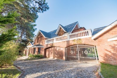 Espectacular casa en venta y alquiler.