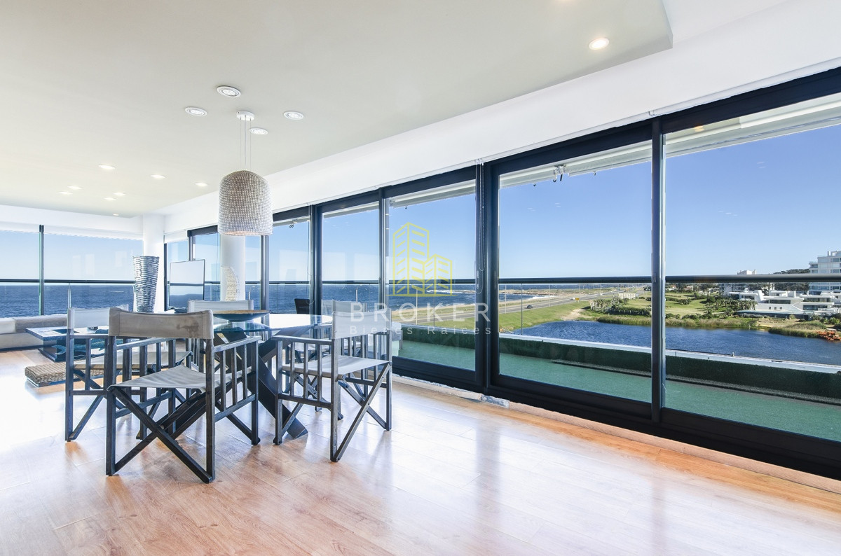 Apartamento ID.1971/Penthouse_Duplex_de_Tres_Dormitorios_Frente_al_Mar - Penthouse Duplex de Tres Dormitorios Frente al Mar