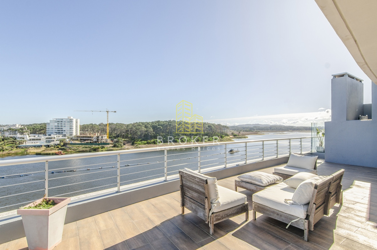 Apartamento ID.1971/Penthouse_Duplex_de_Tres_Dormitorios_Frente_al_Mar - Penthouse Duplex de Tres Dormitorios Frente al Mar