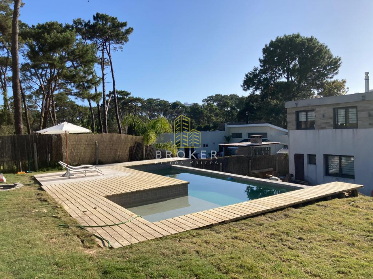 Casa ID.1679/Moderna_casa_en_alquiler_de_temporada. - Moderna casa en alquiler de temporada.