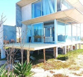 Casa de dos dormitorios en venta en Jose Ignacio Santa Monica 