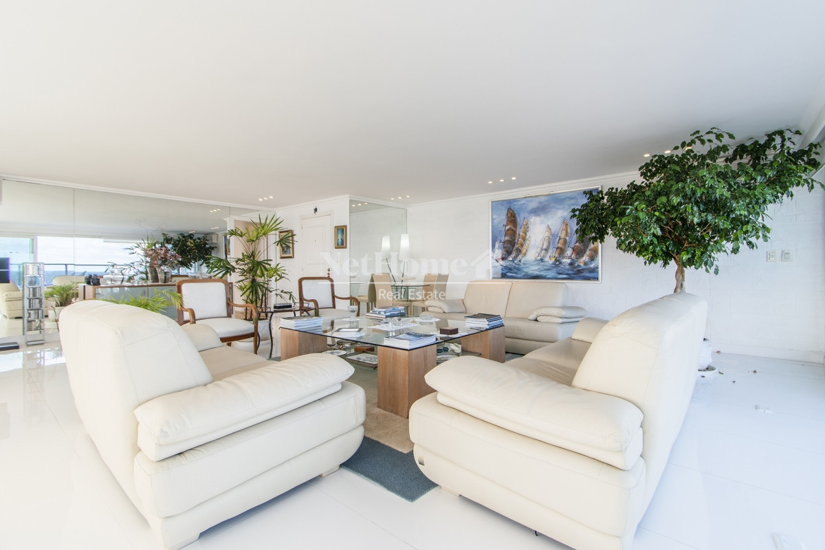 Apartamento ID.232 - Penthouse Frente Al Mar - 4 Dormitorios en Venta 