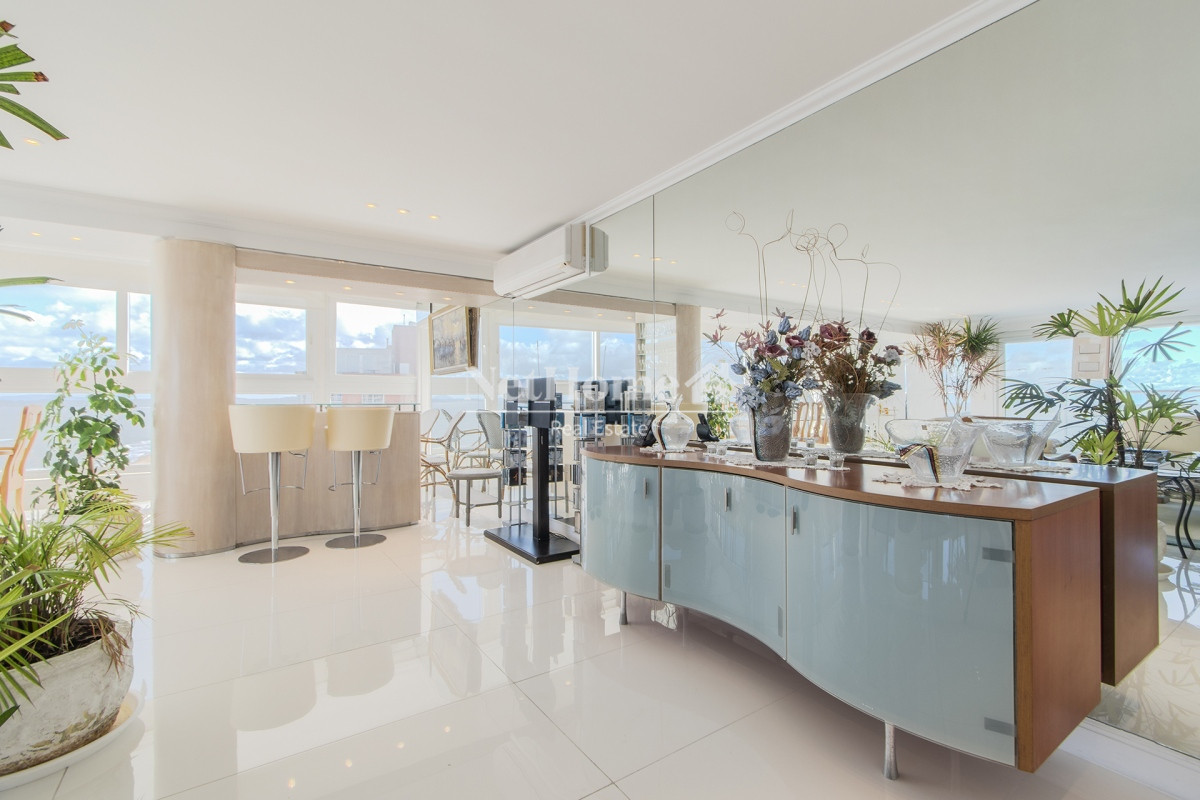 Apartamento ID.232 - Penthouse Frente Al Mar - 4 Dormitorios en Venta 