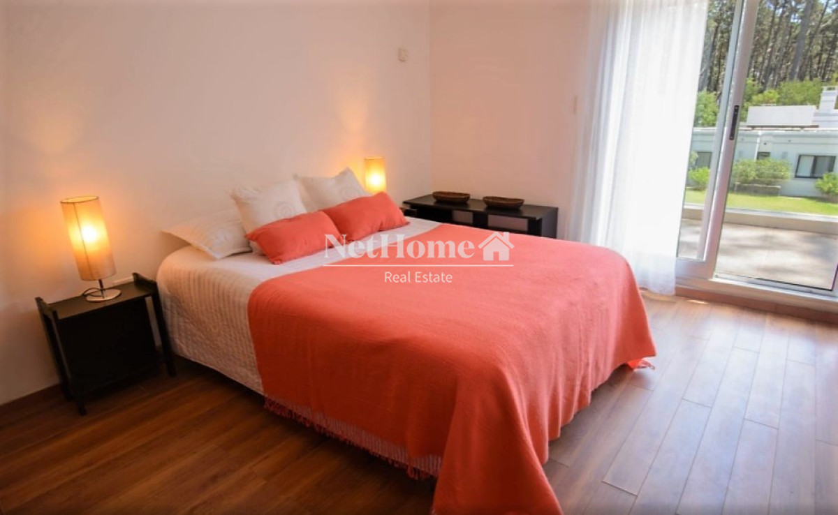 Casa ID.47 - Barrio Privado Rincón del Indio 5 Dormitorios a metros del Mar