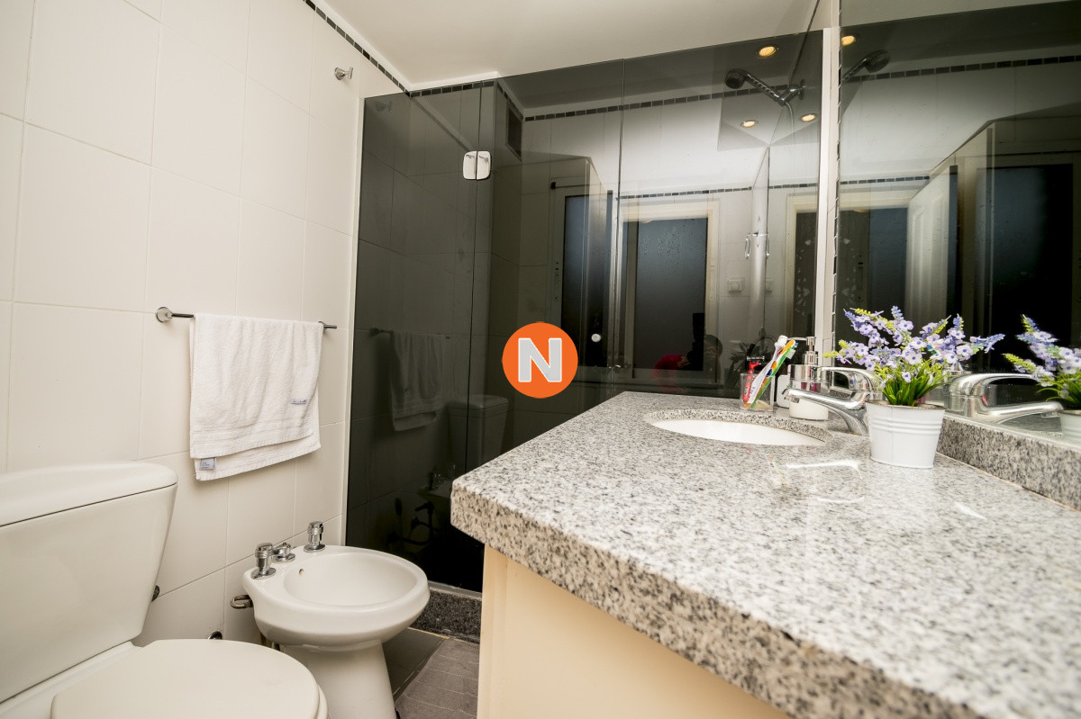 Apartamento Ref.216063 - Amplio y luminoso apartamento de 2 dormitorios en Aidy Grill Venta y Alquiler
