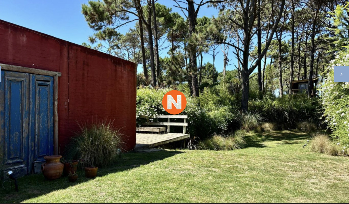 Casa Ref.219567 - Venta casa tres dormitorios Montoya Punta del Este