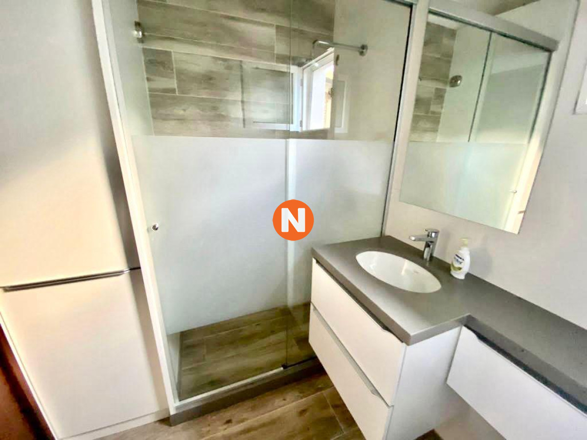 Casa Ref.219526 - Casa en La Barra a 250 metros del puente