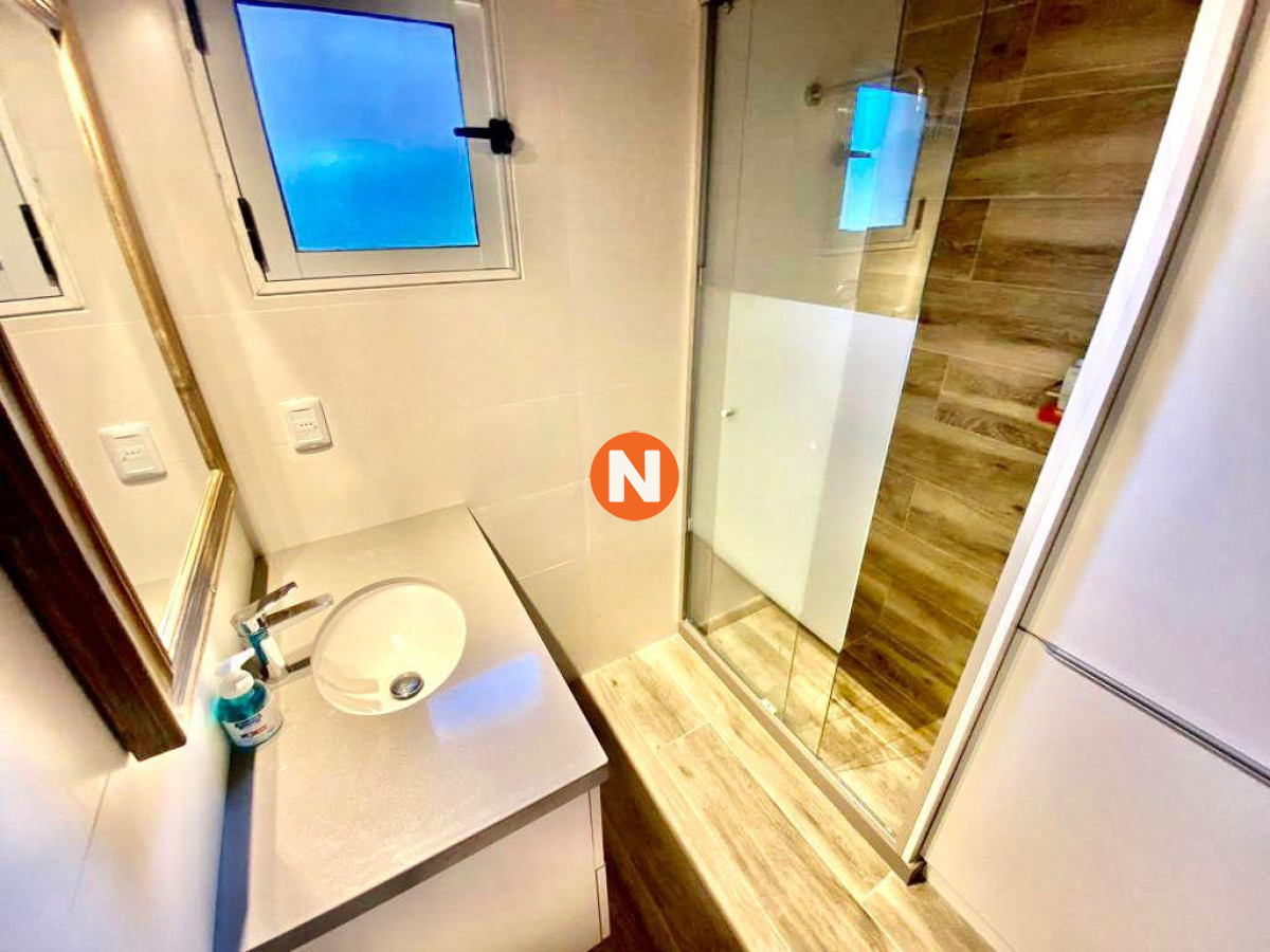 Casa Ref.219526 - Casa en La Barra a 250 metros del puente