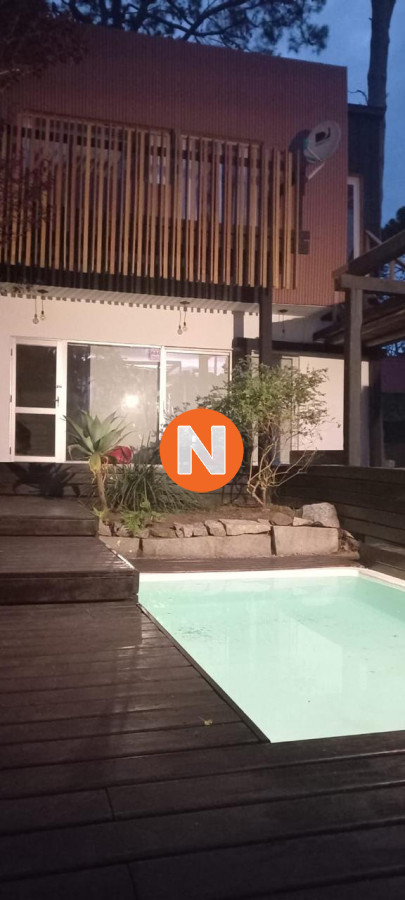 Casa Ref.219538 - Casa en Playa Montoya en Venta 