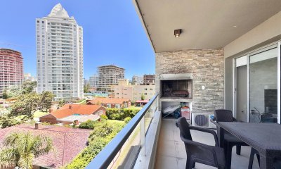 Apartamento de dos dormitorios en Playa Brava de Punta del Este