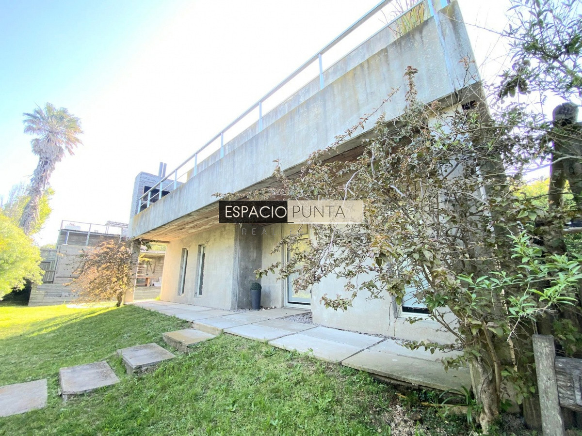 Casa ID.243 - Casa Manantiales Altos de Punta Piedra en Venta