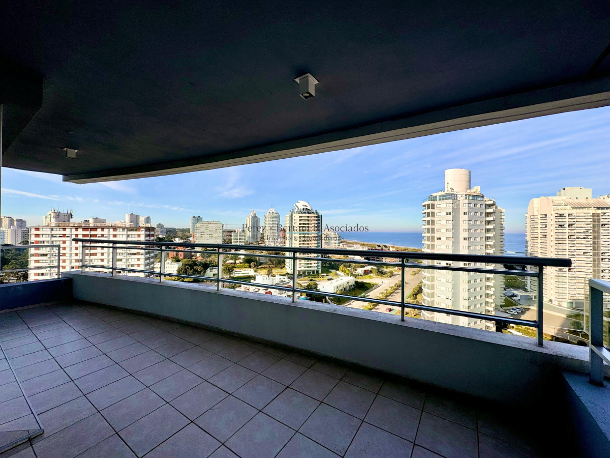 Apartamento ID.894 - Apartamento de Dos Dormitorios con Vista al Mar 