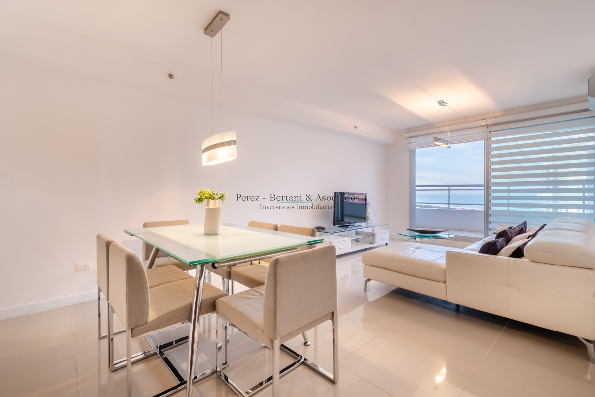 Apartamento ID.894 - Apartamento de Dos Dormitorios con Vista al Mar 
