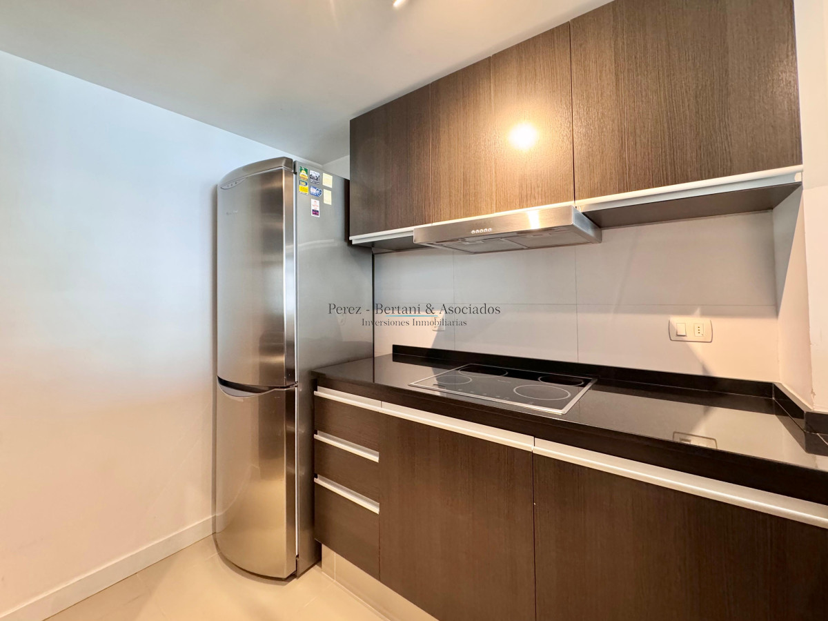 Apartamento ID.894 - Apartamento de Dos Dormitorios con Vista al Mar 
