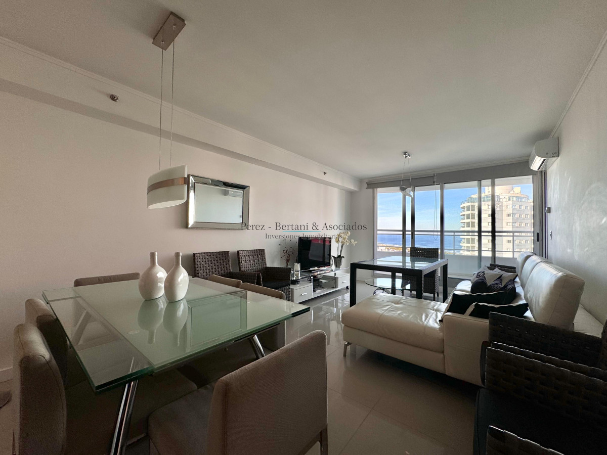 Apartamento ID.894 - Apartamento de Dos Dormitorios con Vista al Mar 