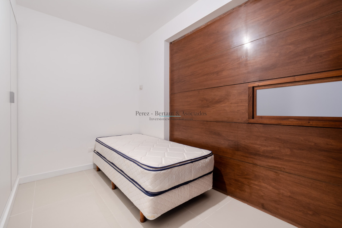 Apartamento ID.894 - Apartamento de Dos Dormitorios con Vista al Mar 