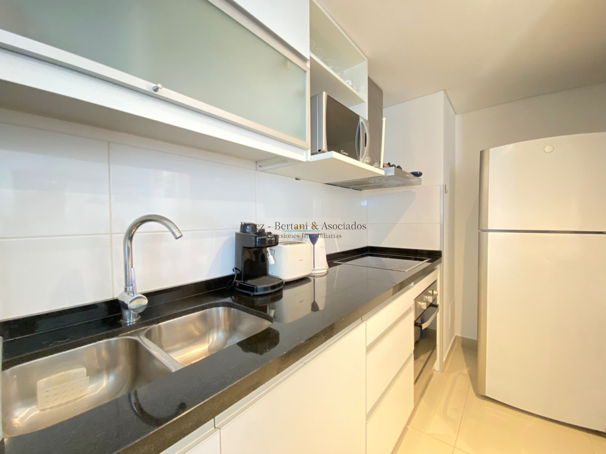 Apartamento ID.226 - Apartamento en Venta en Wind Tower Dos Dormitorios y Dos Baños