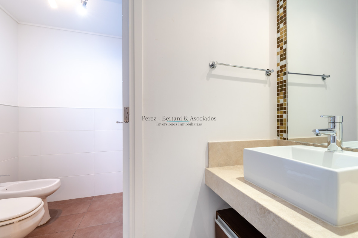 Apartamento ID.894 - Apartamento de Dos Dormitorios con Vista al Mar 