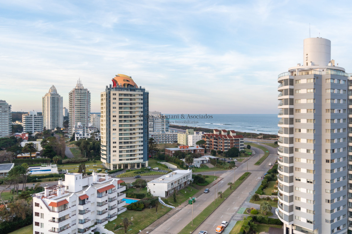 Apartamento ID.894 - Apartamento de Dos Dormitorios con Vista al Mar 